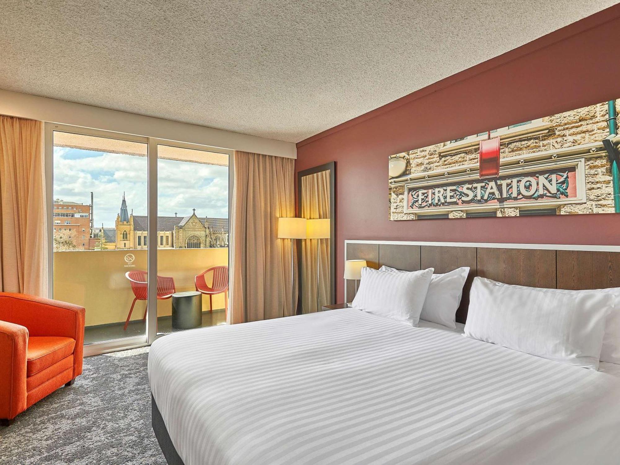 Mercure Perth On Hay Esterno foto